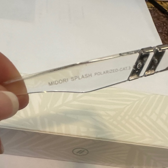 Blenders Eyewear Blue green Sunglasses- Midori Splash polarized - Picture 5 of 8